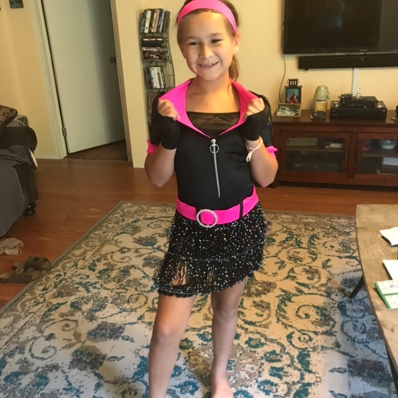 Black and Fuchsia 6 piece dance costume - Picture 3 of 5